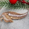 Best Pamono Leaf-Shaped Gold Brooch with Diamonds