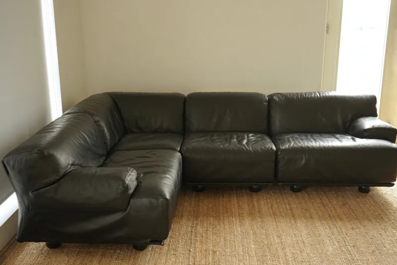 Pamono Leather Flandra Modular Sofa by Vico Magistretti for Cassina, Italy, 1970s, Set of 4> Couches & Sofas