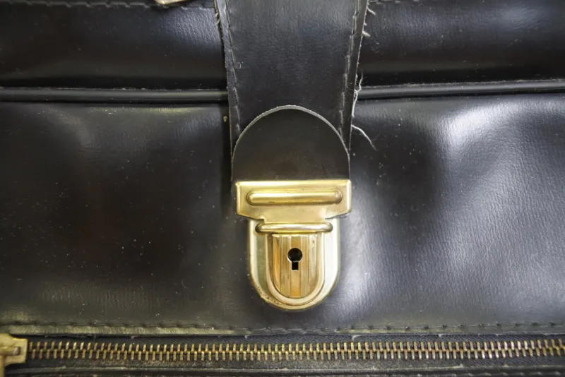 Pamono Leather Homa Suitcases, 1950s, Set of 2> Trunks Crates & Baskets
