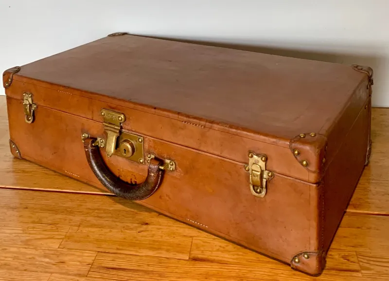 Hot Pamono Leather Suitcase from Louis Vuitton, Paris, France, 1920s