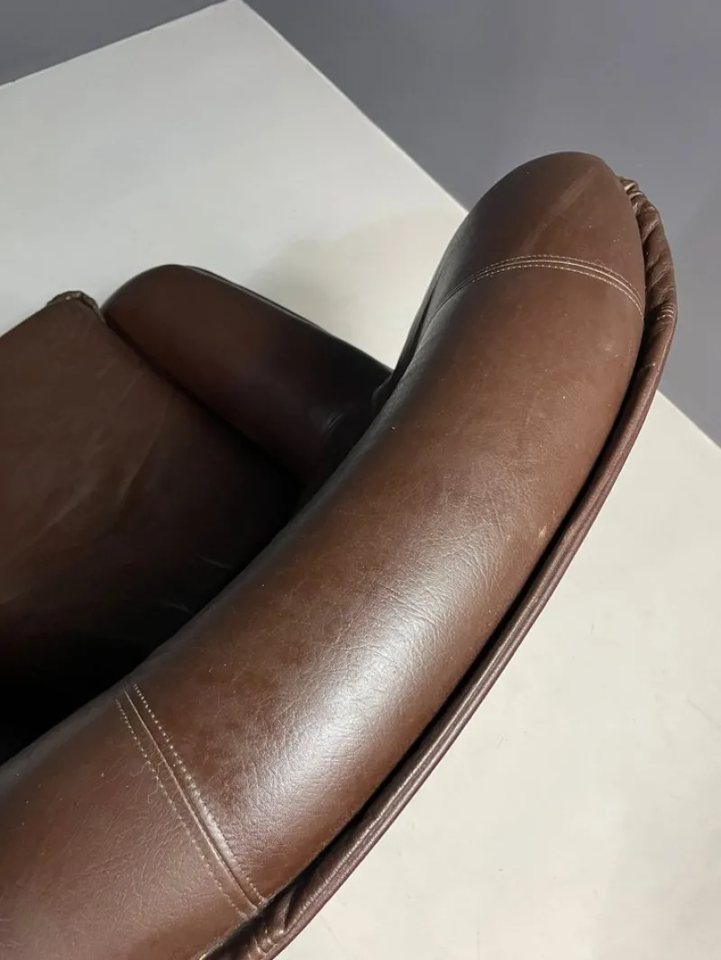 Discount Pamono Leather Swivel Armchairs from PEEM, Finland, 1970s, Set of 2