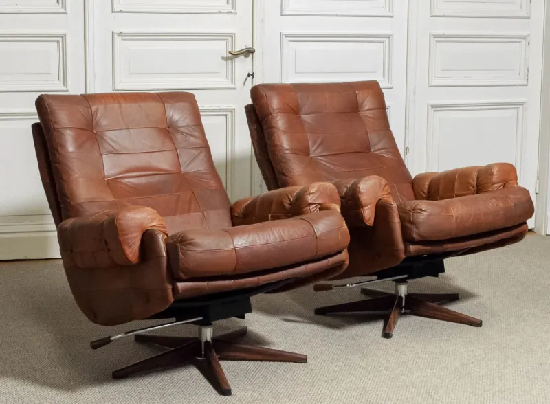 Pamono Leather Swivel Lounge Chairs attributed to Ope-Möbler Jönköping, Sweden, 1960s, Set of 2> Office Chairs