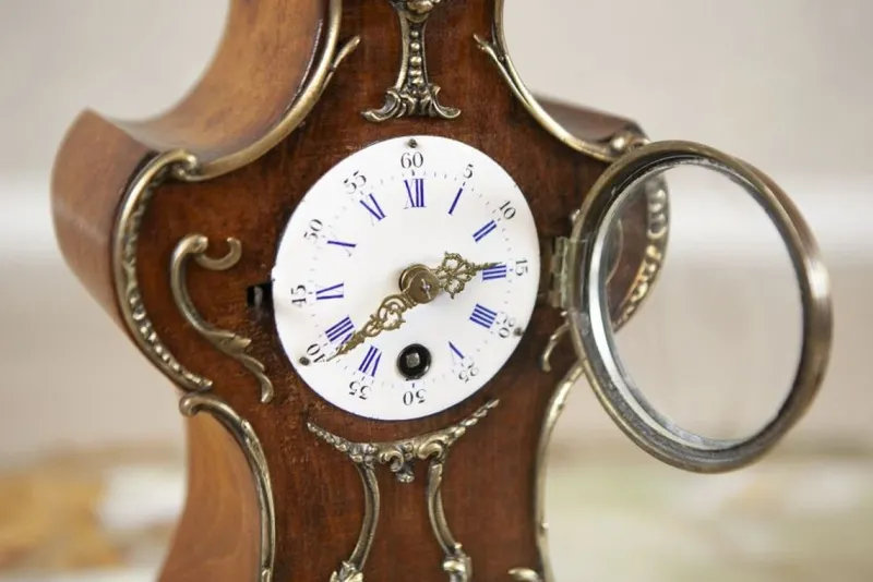 Clearance Pamono Lenzkirch Mantel Clock in Walnut Case, Early 20th Century