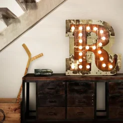 Best Pamono Letter U Graphics Lamp by Circu