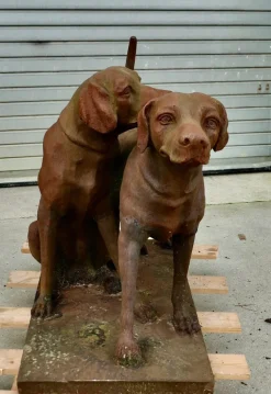 Pamono Life-Size Weathered Cast Iron Labrador Statues on Plinths, 1960s, Set of 2><noscript><img width=