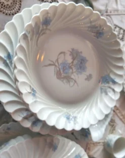 New Pamono Limoges Porcelain Dinner Service with Twisted Cornflower Decor from Haviland, 1980s, Set of 72