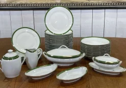 Pamono Limoges Porcelain Dinner Service in Green and Gold, 1960s, Set of 42> Dinner Plates & Bowls