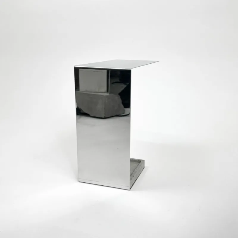 Outlet Pamono Linee Table Light by Lukas Loette