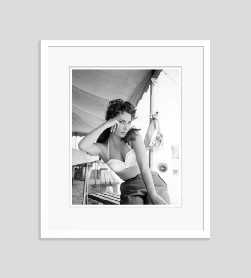 Pamono Liz Taylor on Set by Frank Worth> Mid-Century|Photography