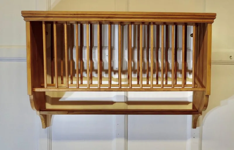 Pamono Long Pine Wall Hanging Plate Draining Rack, 1960s> Racks, Hooks & Valets