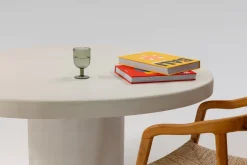 Best Pamono Lorā Mortex Table from PLATŌ