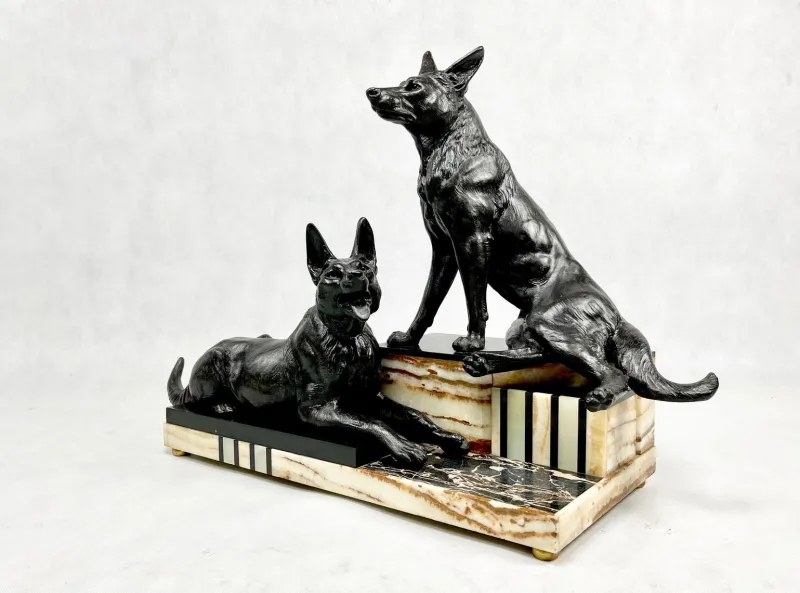 Pamono Louis Albert Carvin, Art Deco German Shepherds, 1920s, Zinc & Lead Alloy> Art Deco|Sculpture