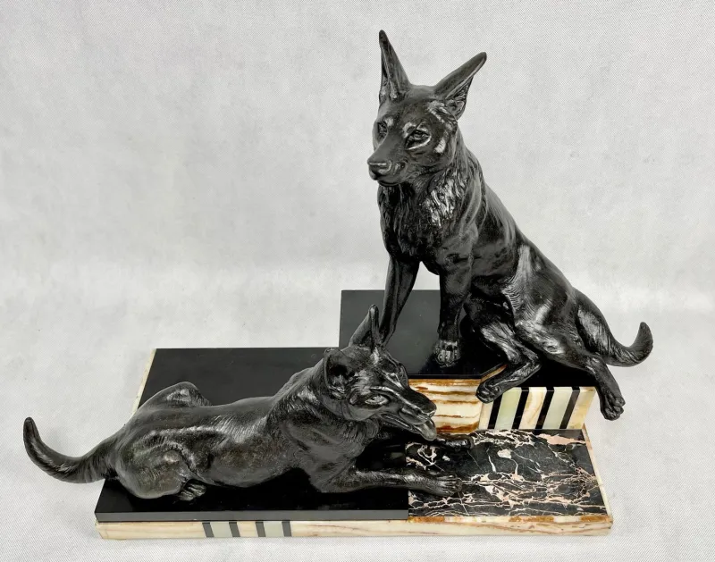 Pamono Louis Albert Carvin, Art Deco German Shepherds, 1920s, Zinc & Lead Alloy> Art Deco|Sculpture