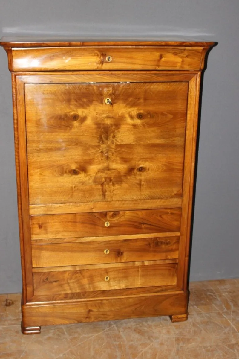 Pamono Louis Philippe Secretary in Walnut, 19th Century> Secretaires