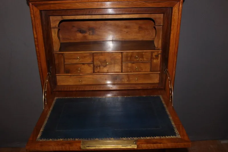 Pamono Louis Philippe Secretary in Walnut, 19th Century> Secretaires