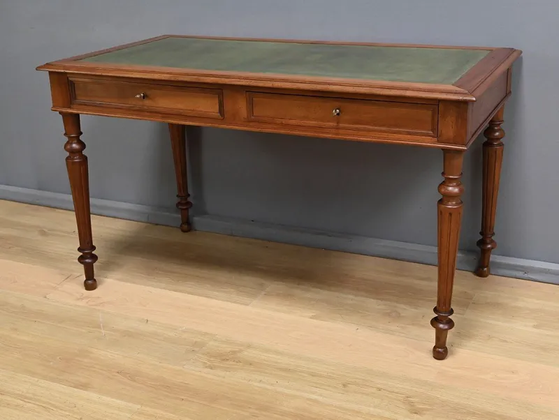 Pamono Louis Philippe Style Walnut Desk, Early 20th Century> Desks