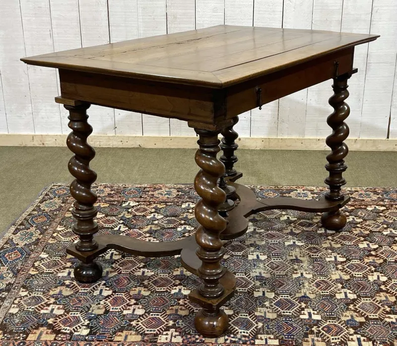 Pamono Louis XIII Style Desk in Walnut, 1800s> Desks