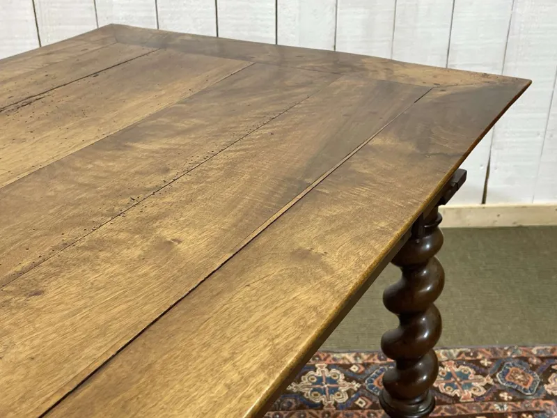 Pamono Louis XIII Style Desk in Walnut, 1800s> Desks