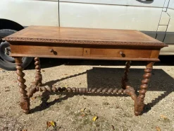 Pamono Louis XIII Style Oak 2-Drawer Desk with Twisted Legs
