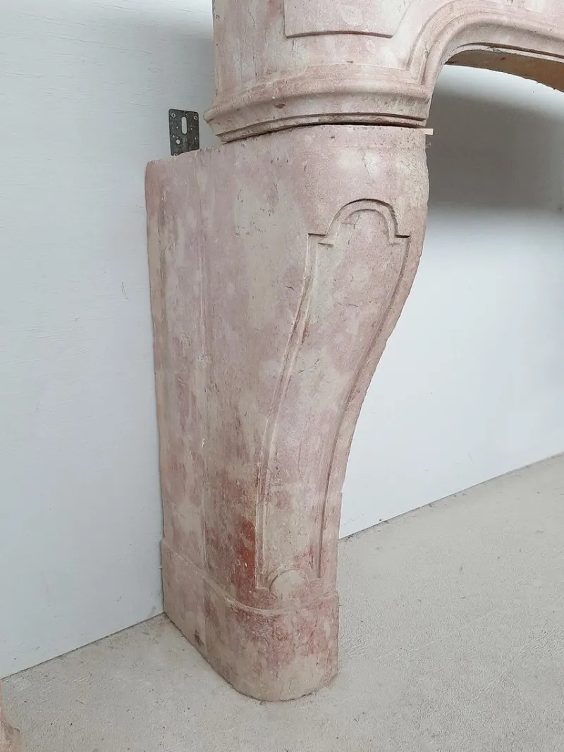 Online Pamono Louis XIV Pink Marble Fireplace, 1680