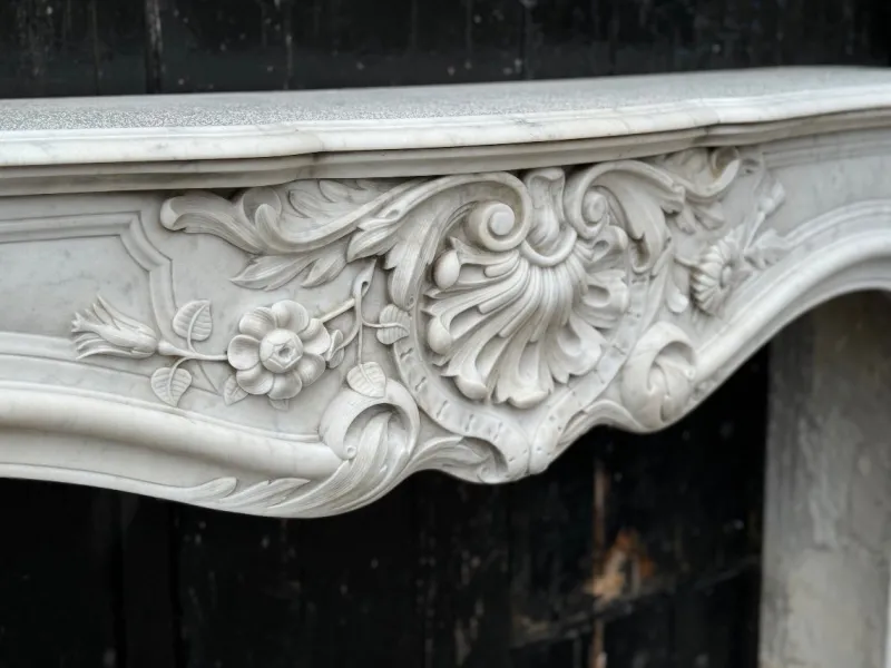 Outlet Pamono Louis XV Fireplace in White Carrara Marble, 1880s