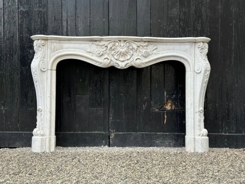 Outlet Pamono Louis XV Fireplace in White Carrara Marble, 1880s
