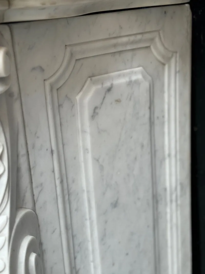 Outlet Pamono Louis XV Fireplace in White Carrara Marble, 1880s