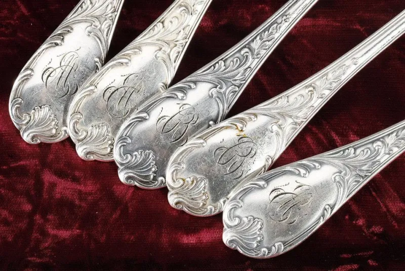 Pamono Louis XV Silver-Plated Flatware, 1900s, Set of 51> Cutlery & Serving Utensils