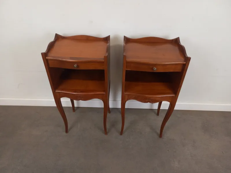 Pamono Louis XV Style Bedside Tables, 1950s, Set of 2> Nightstands