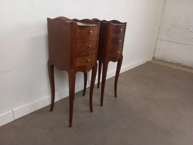 Pamono Louis XV Style Bedside Tables, 1950s, Set of 2> Nightstands