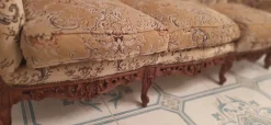 Sale Pamono Louis Xv Style Living Room Sofa and Armchairs from La Permanente Mobili Cantù, 1970s, Set of 3