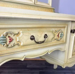 Pamono Louis XVI French Carved Dressing Table><noscript><img width=