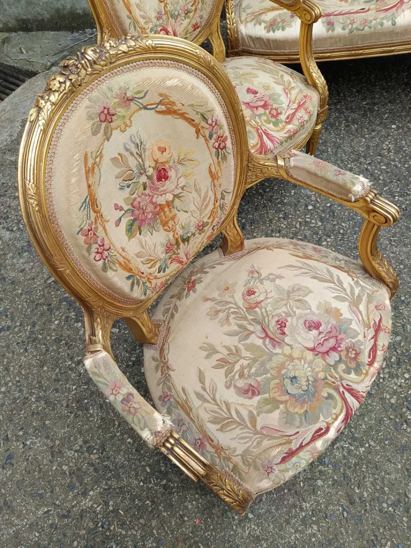 Pamono Louis XVI Gilded Wood Medallion Lounge Set, 1890s, Set of 5> Living Room Sets
