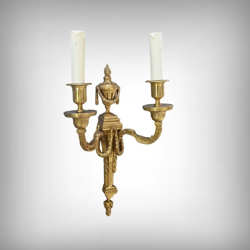 Pamono Louis XVI Style Bronze Wall Lights, Late 19th Century, Set of 2> Wall Lights & Sconces