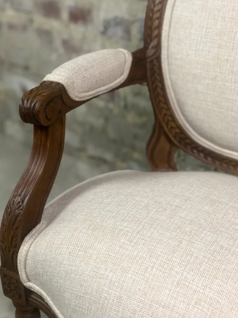 Pamono Louis XVI Style Carved Walnut Armchair with Beige Upholstery> Children's Chairs