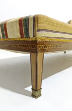 Pamono Louis XVI Style Chaise Longue in Wood and Multicolored Fabric with Brass Accessories, 1890s><noscript><img width=