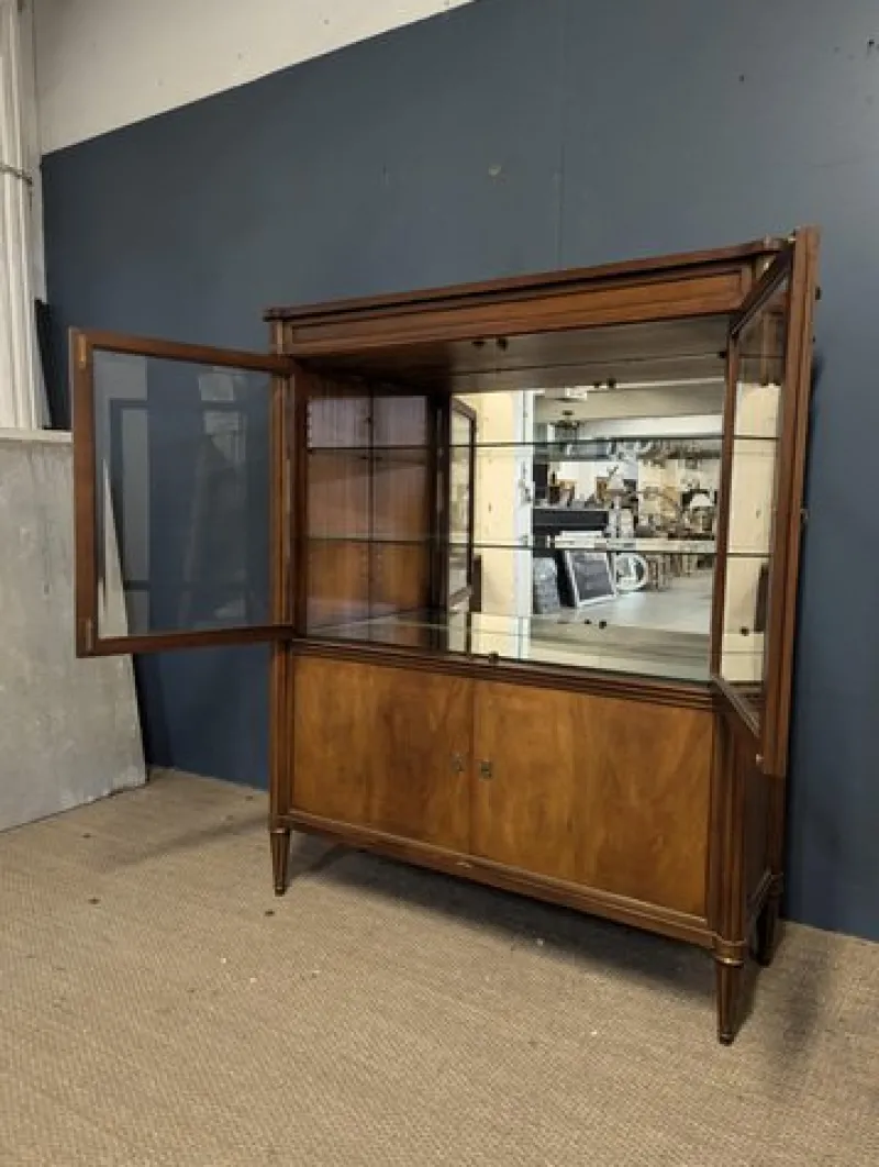 Pamono Louis XVI Style Cherry Wood Display Case> Cabinets & Wardrobes