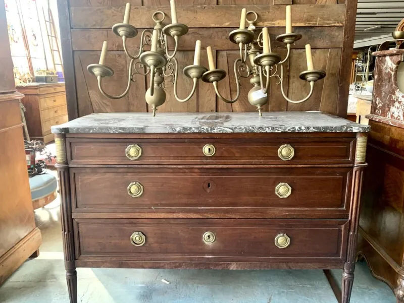 Pamono Louis XVI Style Dresser in Mahogany> Dressers, Commodes & Chests