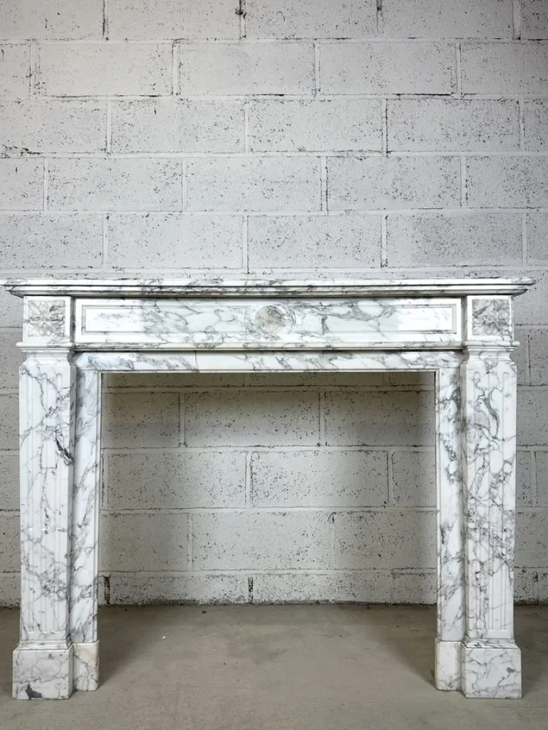 New Pamono Louis XVI White Marble Chimney, 1890s