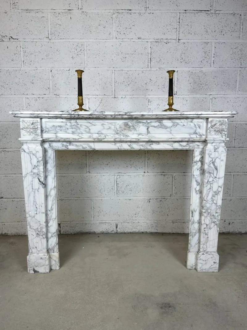 New Pamono Louis XVI White Marble Chimney, 1890s