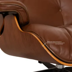 Pamono Lounge Chair in Leather by Charles & Ray Eames for Herman Miller><noscript><img width=