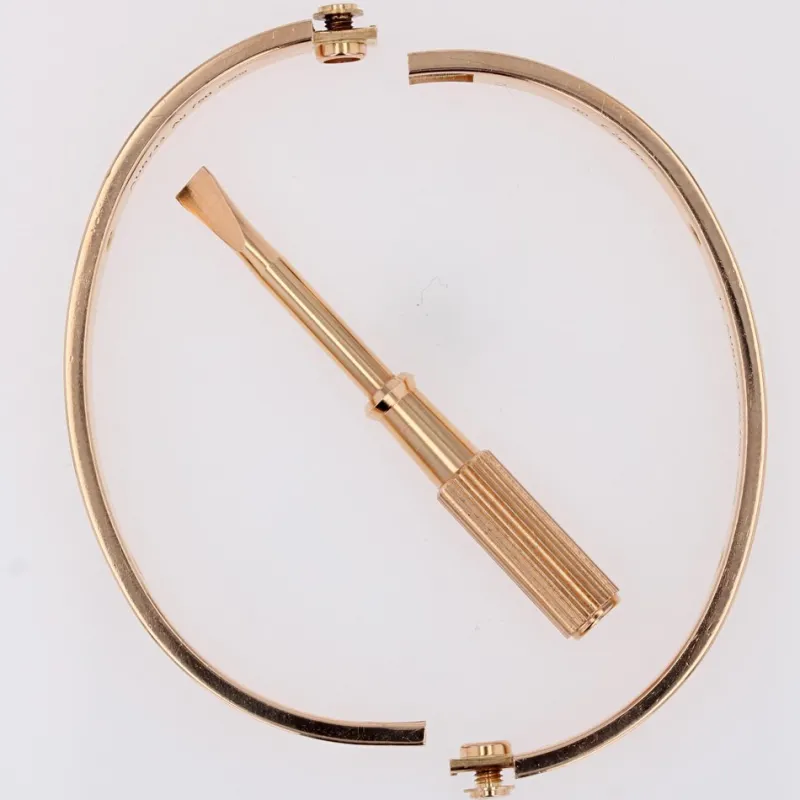 Pamono Love 4 Diamonds 18 Karat Rose Gold Bracelet from Cartier> Bracelets