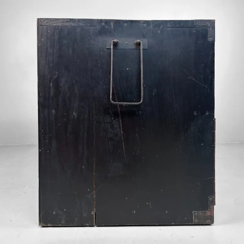 Pamono Low Japanese Meiji Tansu Chest of Drawers, 1910s> Cabinets & Wardrobes