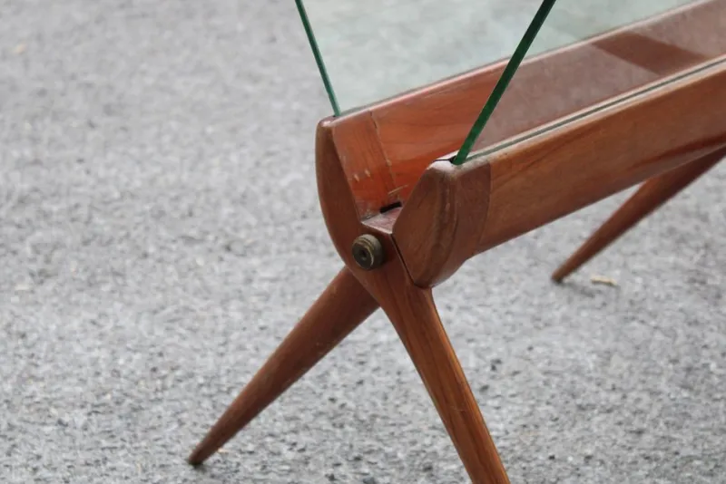 Pamono Magazine Rack in Cherry and Glass attributed to Cesare Lacca for Cassina, Italy, 1950s> Magazine Racks