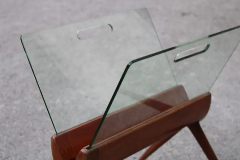 Pamono Magazine Rack in Cherry and Glass attributed to Cesare Lacca for Cassina, Italy, 1950s> Magazine Racks