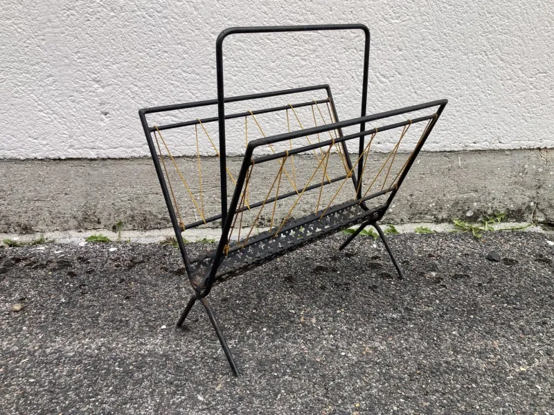 Pamono Magazine Rack in the style of Mathieu Matégot, 1960s> Magazine Racks