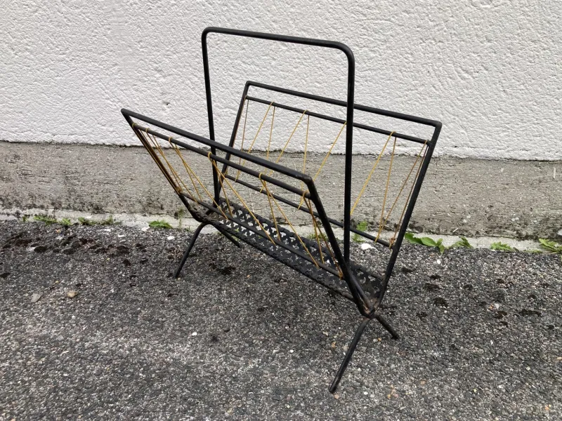Pamono Magazine Rack in the style of Mathieu Matégot, 1960s> Magazine Racks