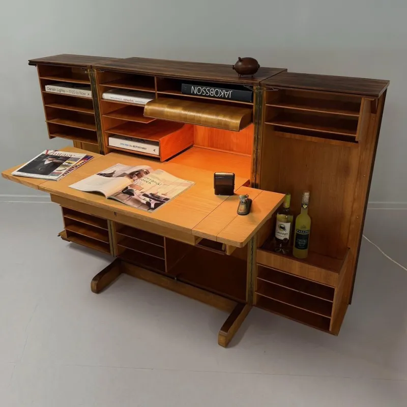 Pamono Magic Box Desk in Rosewood by Mummenthaler and Meier for Ateliers Genestar, 1950s> Desks