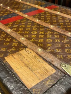 Sale Pamono Malle Haute Trunk in Monogram Canvas from Louis Vuitton, Paris, 1910