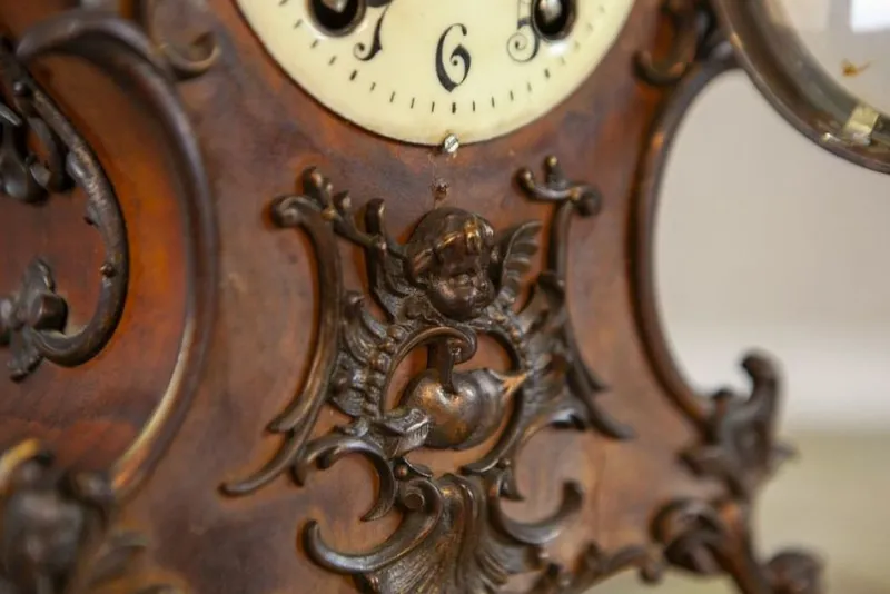 Pamono Mantel Clock in Walnut Case from Lenzkirch, 1890s> Clocks